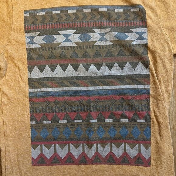 Art Class shirt size 6 to 7 boys Brown Tan Graphic Short Sleeve shirt Aztec boho - Picture 2 of 5